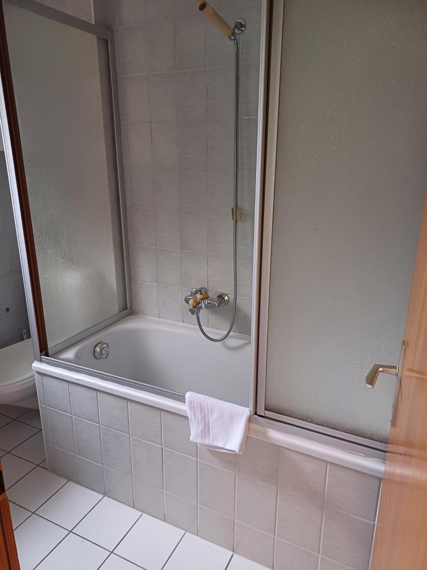 Hotel Garni Les Bouquetins زينل المظهر الخارجي الصورة