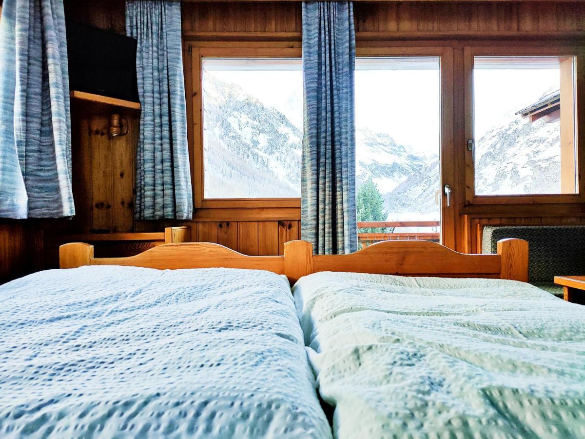Hotel Garni Les Bouquetins زينل المظهر الخارجي الصورة